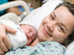 How to behave during contractions to reduce pain